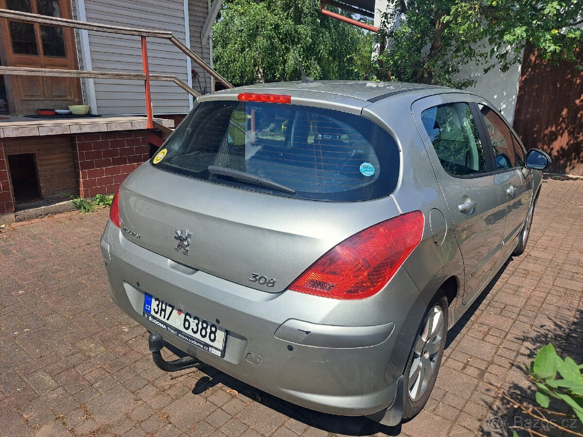 Peugeot 308 1,6 89kw - 4