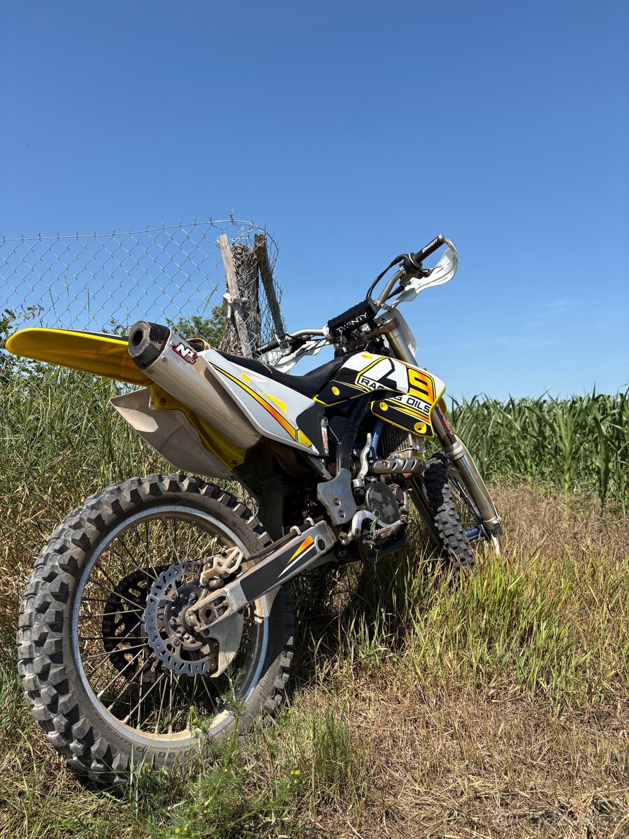 Suzuki rmz 250 2005