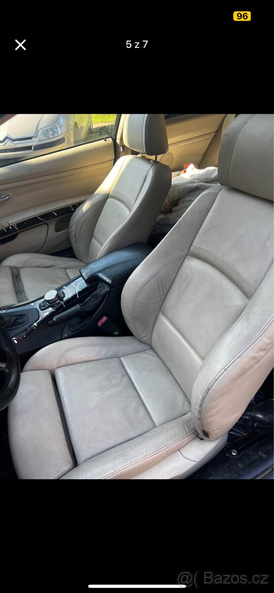 Interiér a volant bmw e92 - 4