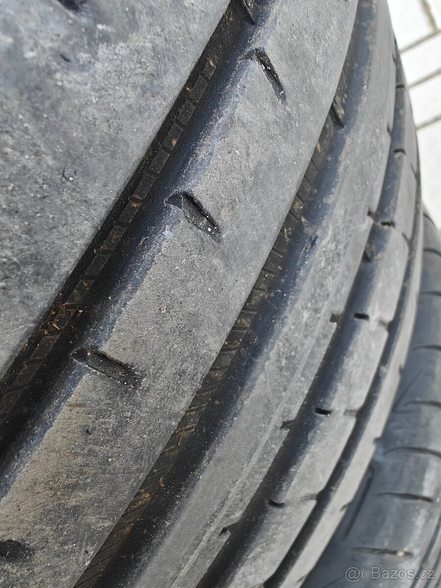 Letní pneu Goodyear 245/45 R18 - 4