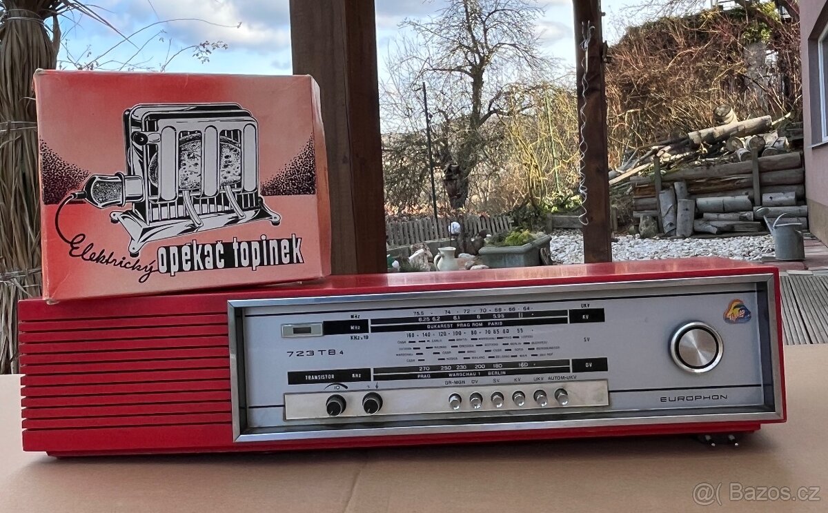 Retro set – rádio Europhon 723 TB.4 + opékač topinek ZNAK (Č - 4