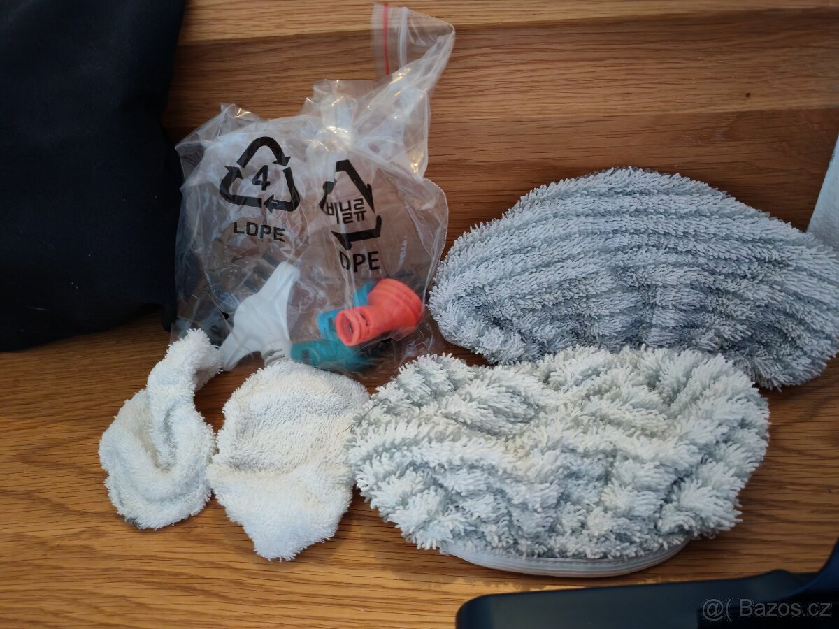 Rowenta parní vysavač a čistič Clean&Stream RY 8544 WH - 4