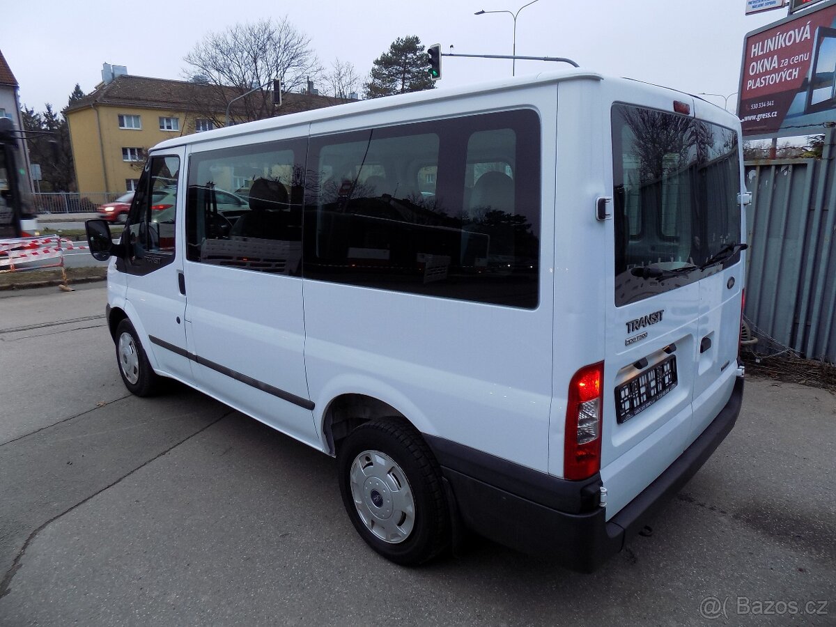 Ford Transit 2.2 TDCI SWB TREND AC 9 MÍST - 4