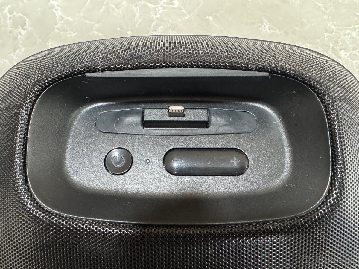 Prodám JBL přehrávač na iphone - 4