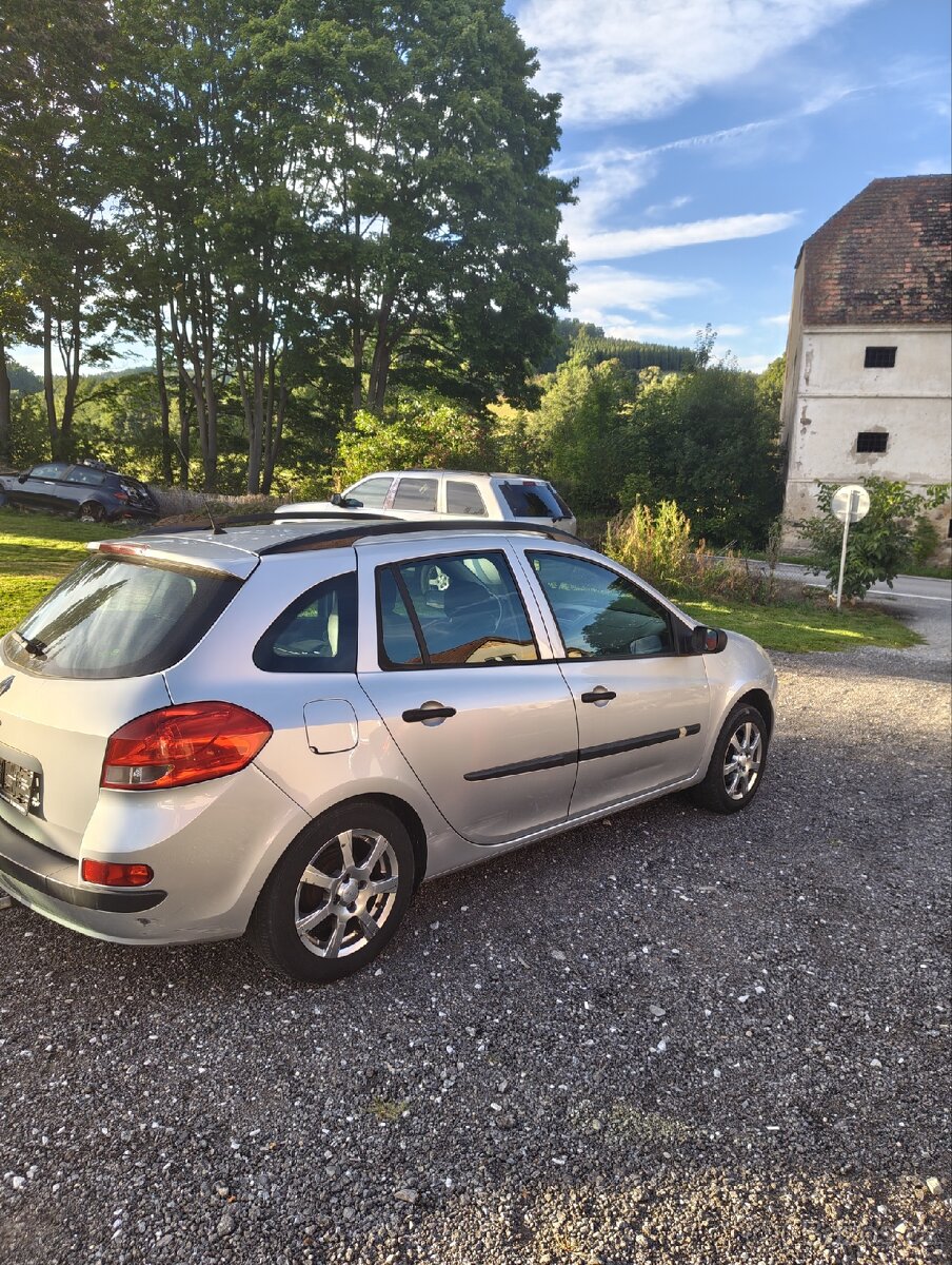 Renault Clio 1.5 Dci - 4