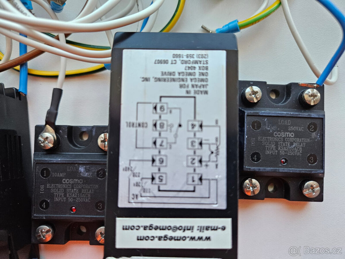 2x PID regulátor Omega CN370 - 4