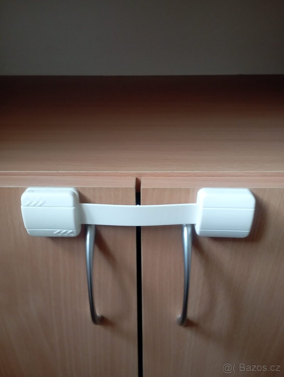 Přebalovací pult, komoda, skříň, skříňka - 4