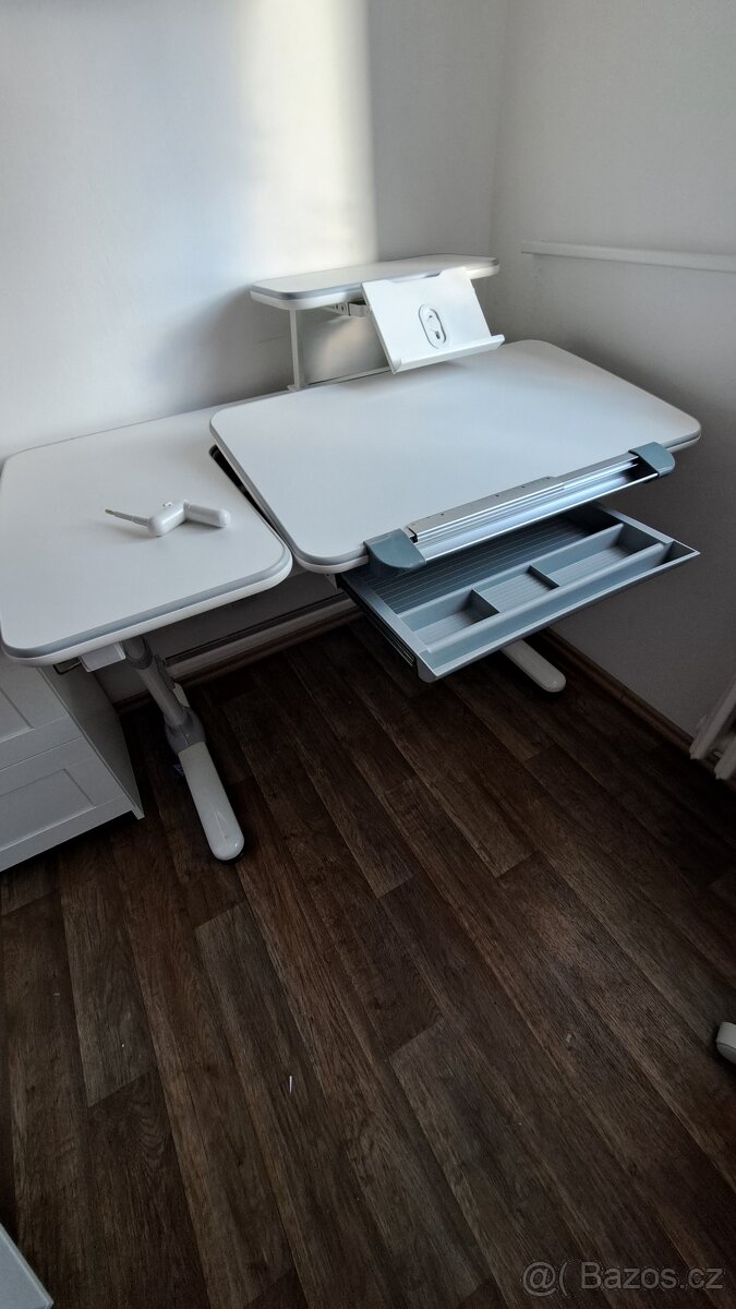 Dětský rostoucí psací stůl VITRO bílo-šedý - 4