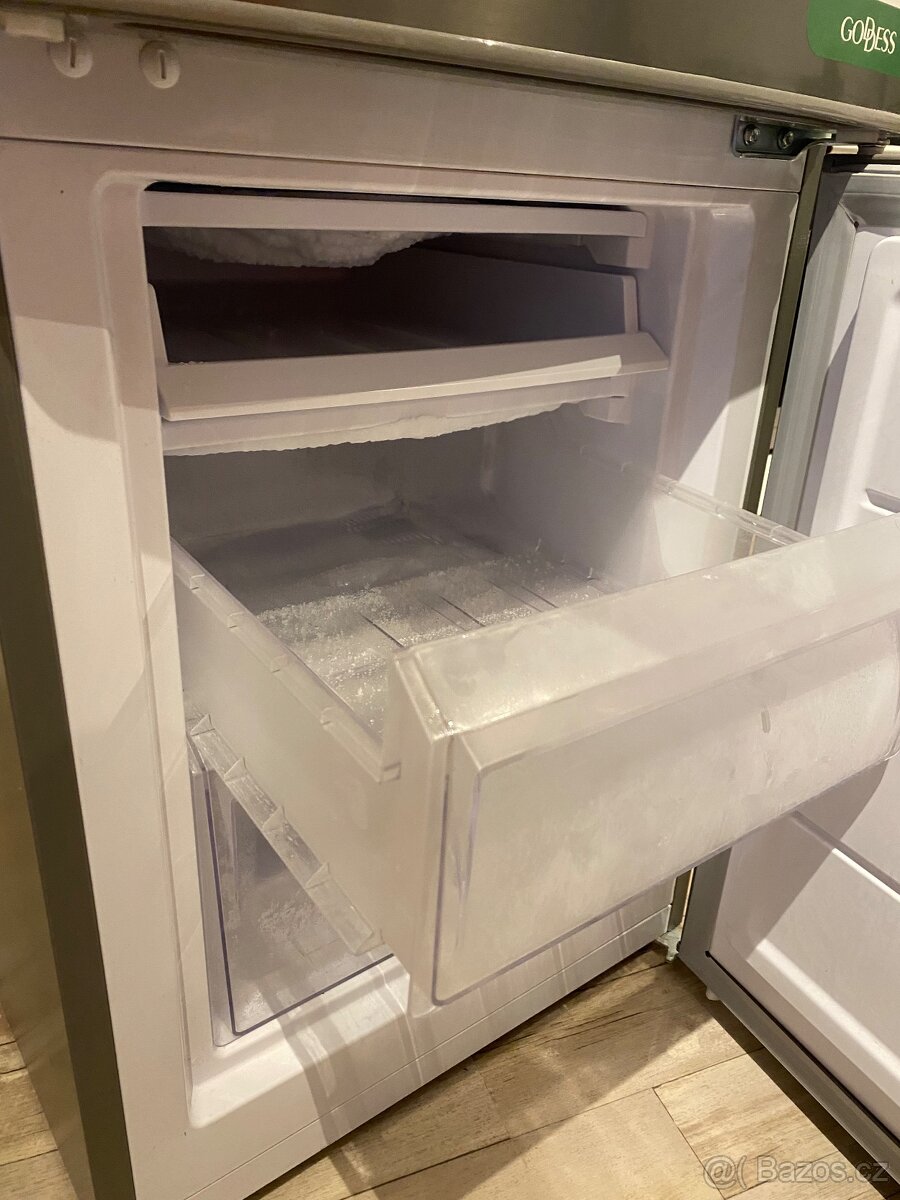 Lednička Goddess - 4