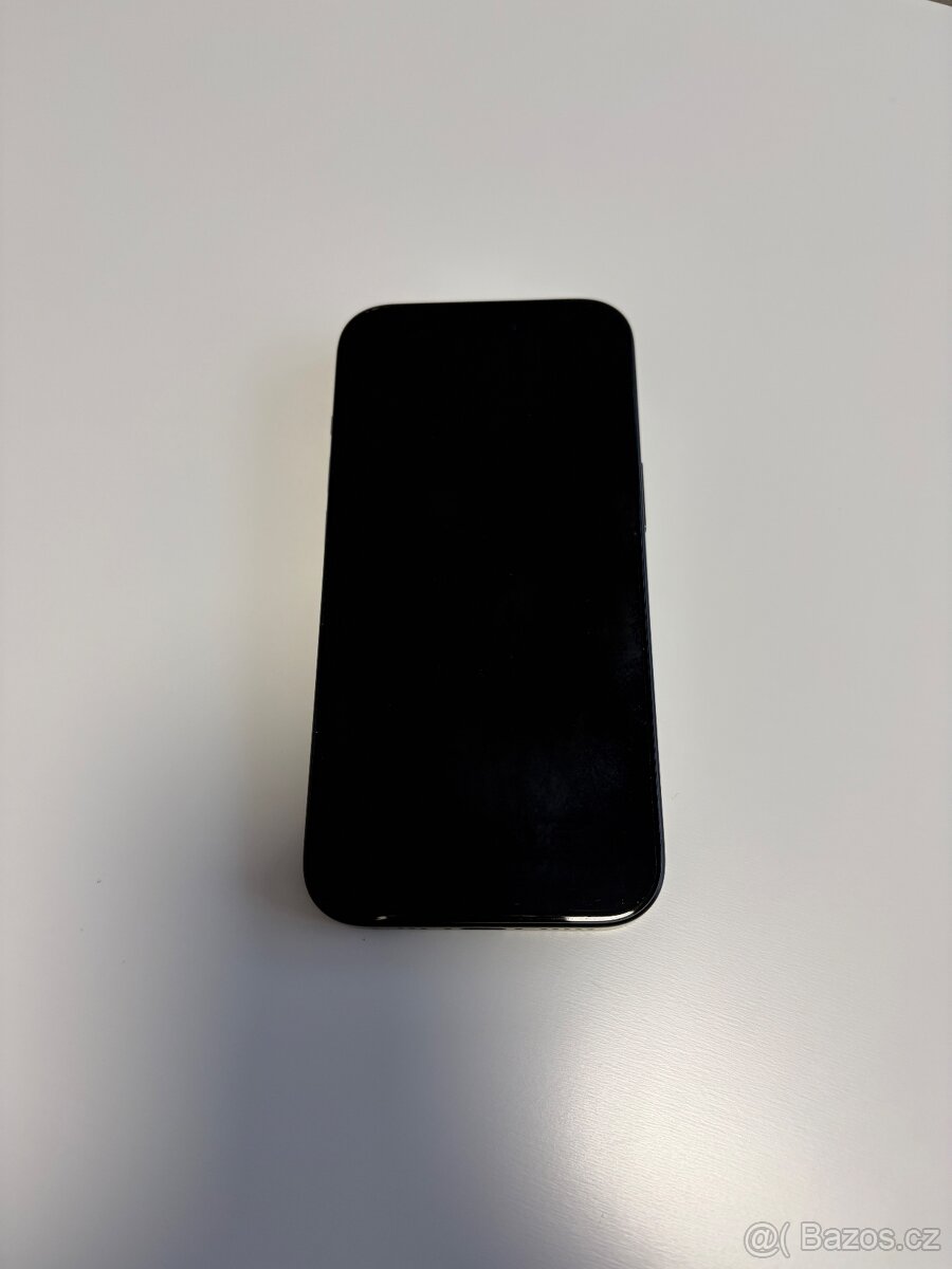 iPhone15, 128 GB - 4