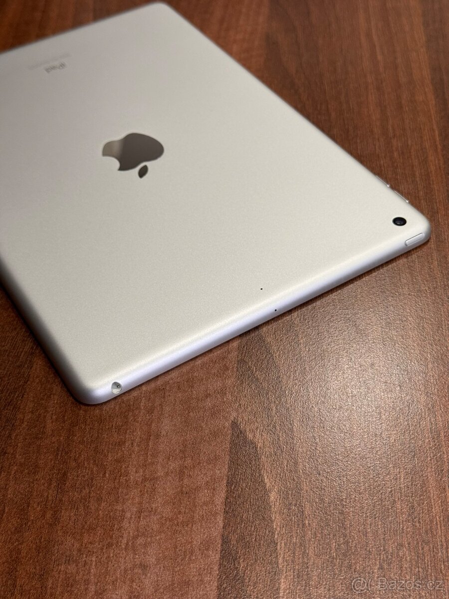 iPad 7 (2019) 32GB - 4