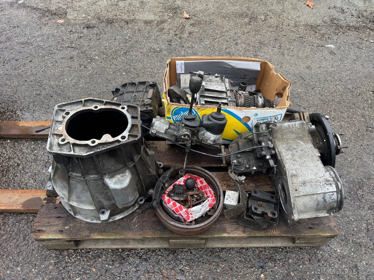 Land Rover Defender TD 5 - 4