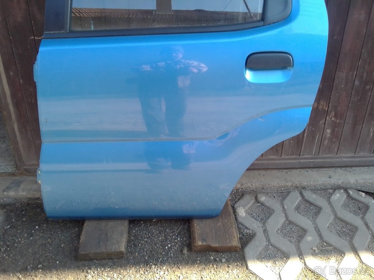 Suzuki Ignis 1 levé dveře - 4