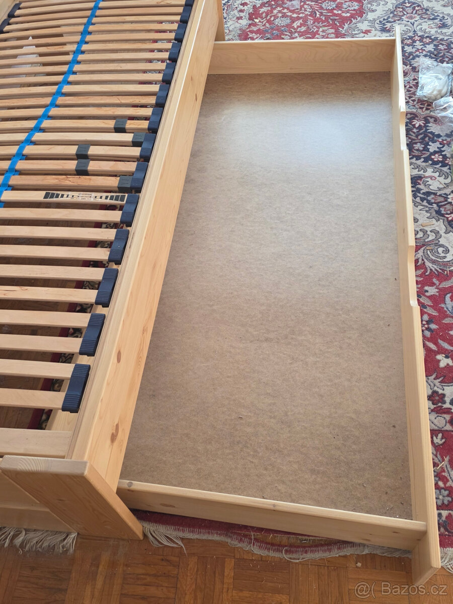 Rám postele s masívu a roštu - 4