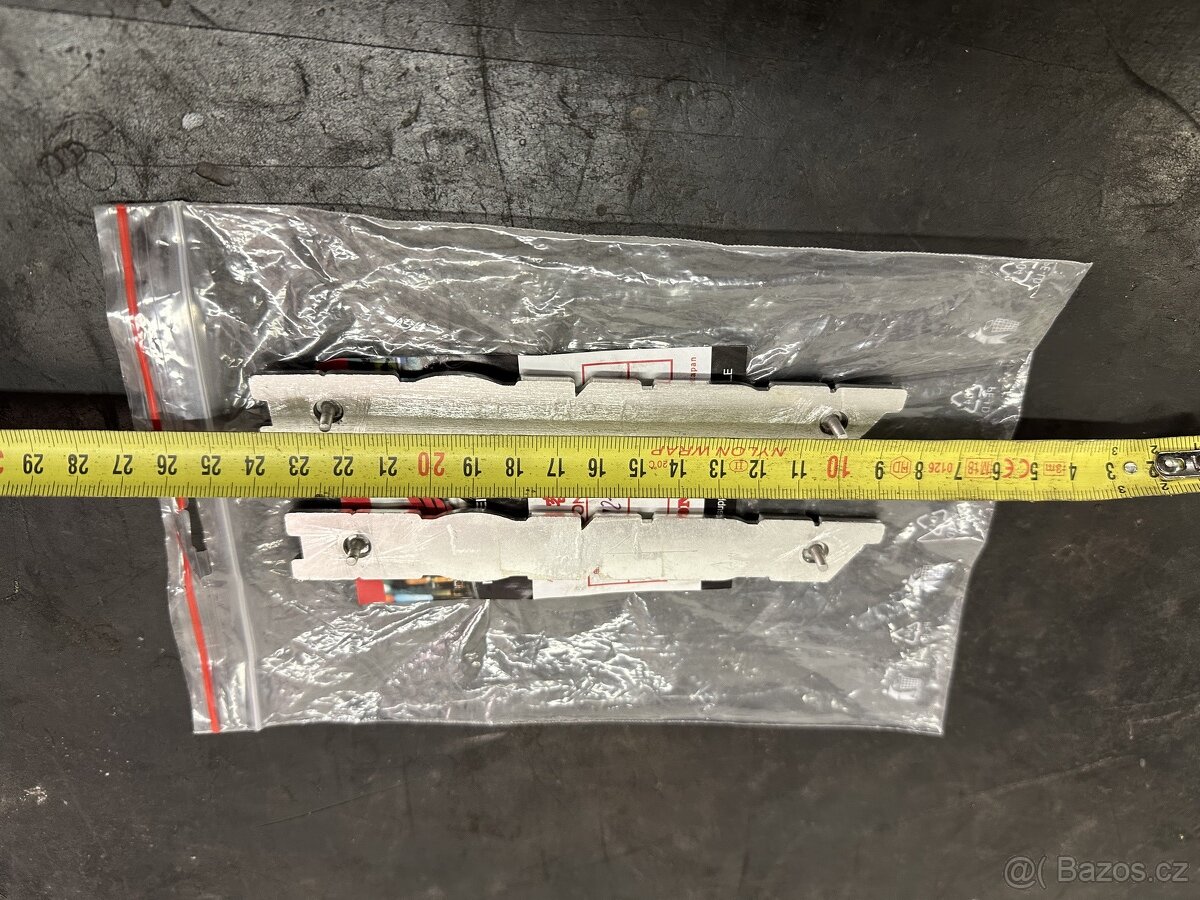 Znaky nádrže Honda CB 750 - 4