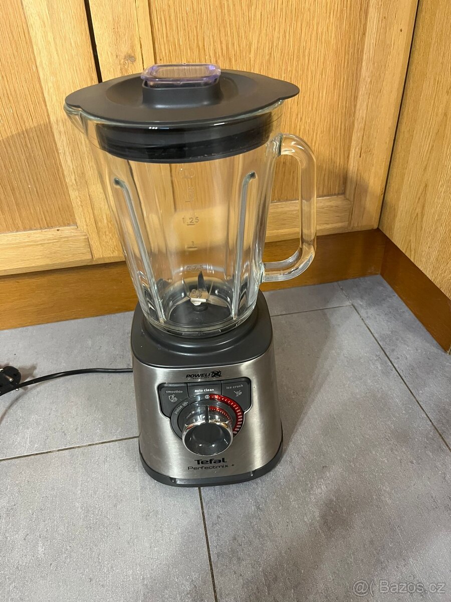 Stolní mixér tefal perfectmix+ - 4
