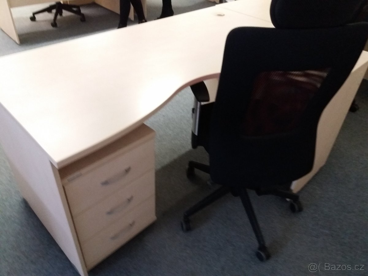 Pronájem kancelářského nábytku - 4