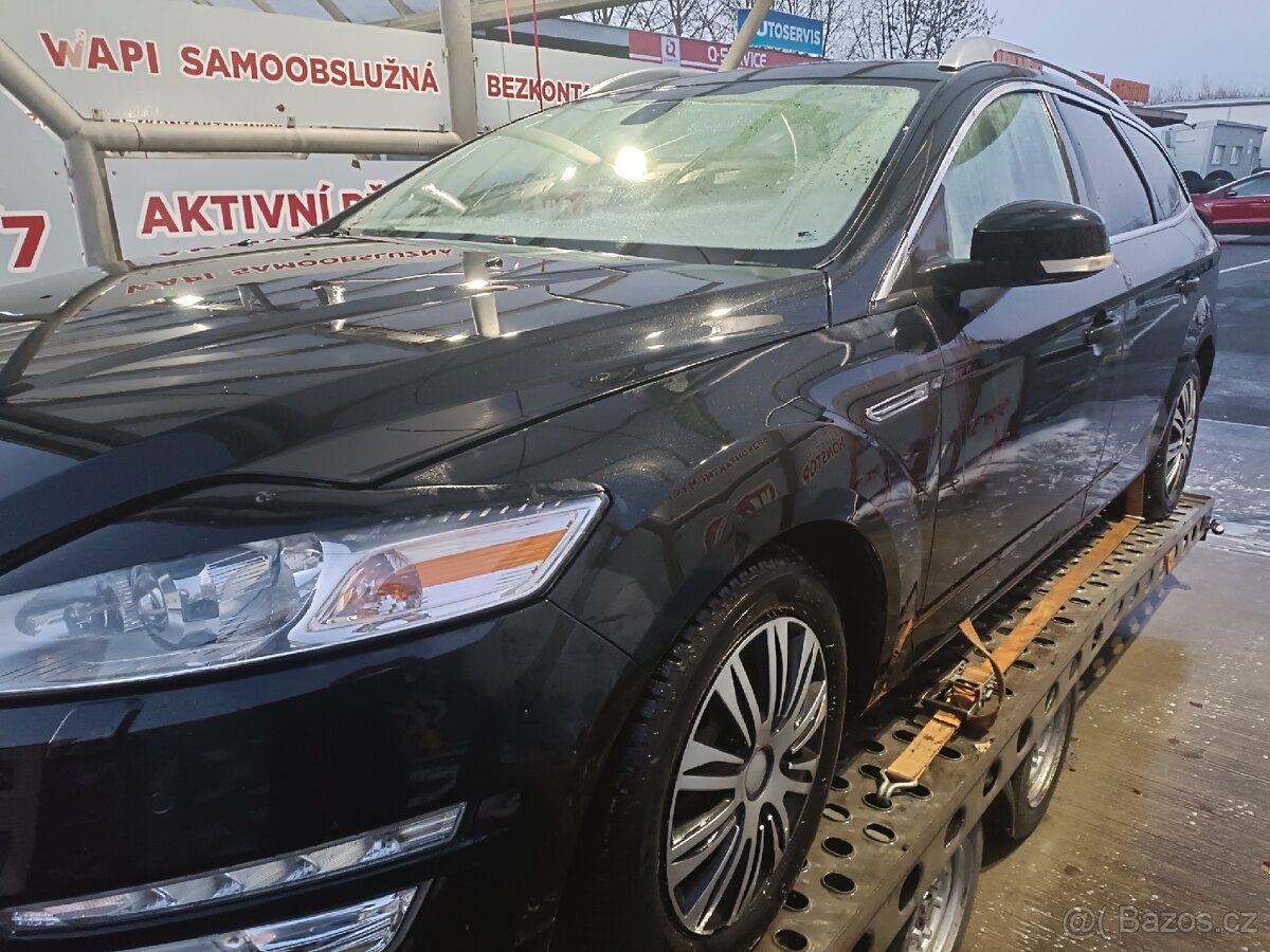 Ford Mondeo 1,6 i 118 kW rok 2011 - 4