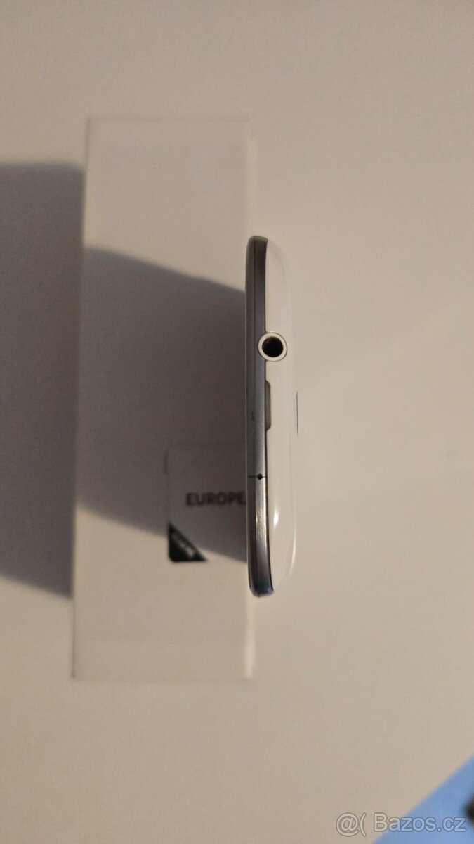 Mobilní telefon Samsung Galaxy S3 i9300, výborný stav - 4
