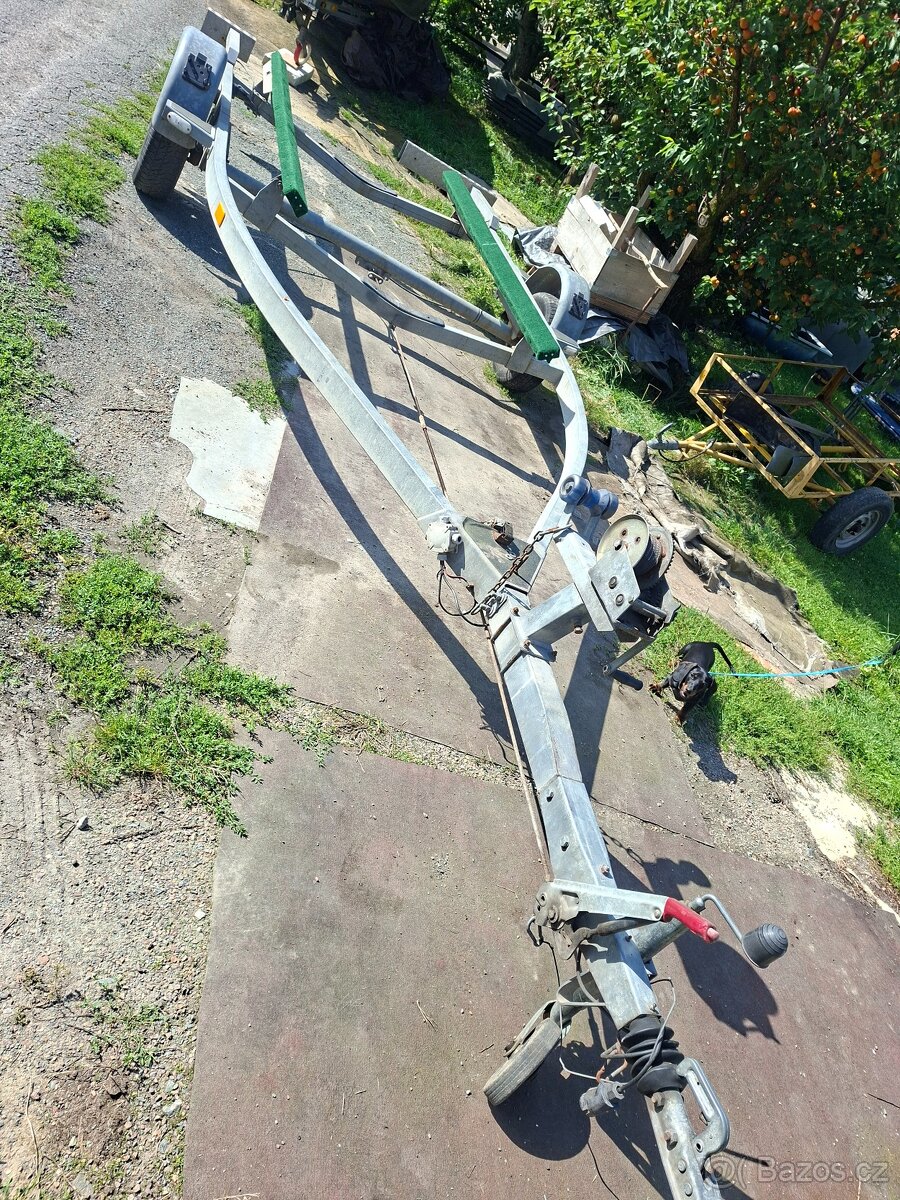 Vlek na loď brždený - 4