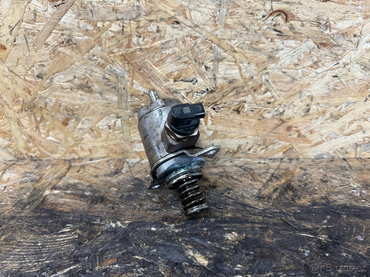 PALIVOVÉ ČERPADLO 2.0 TFSI 06J127025C - 4