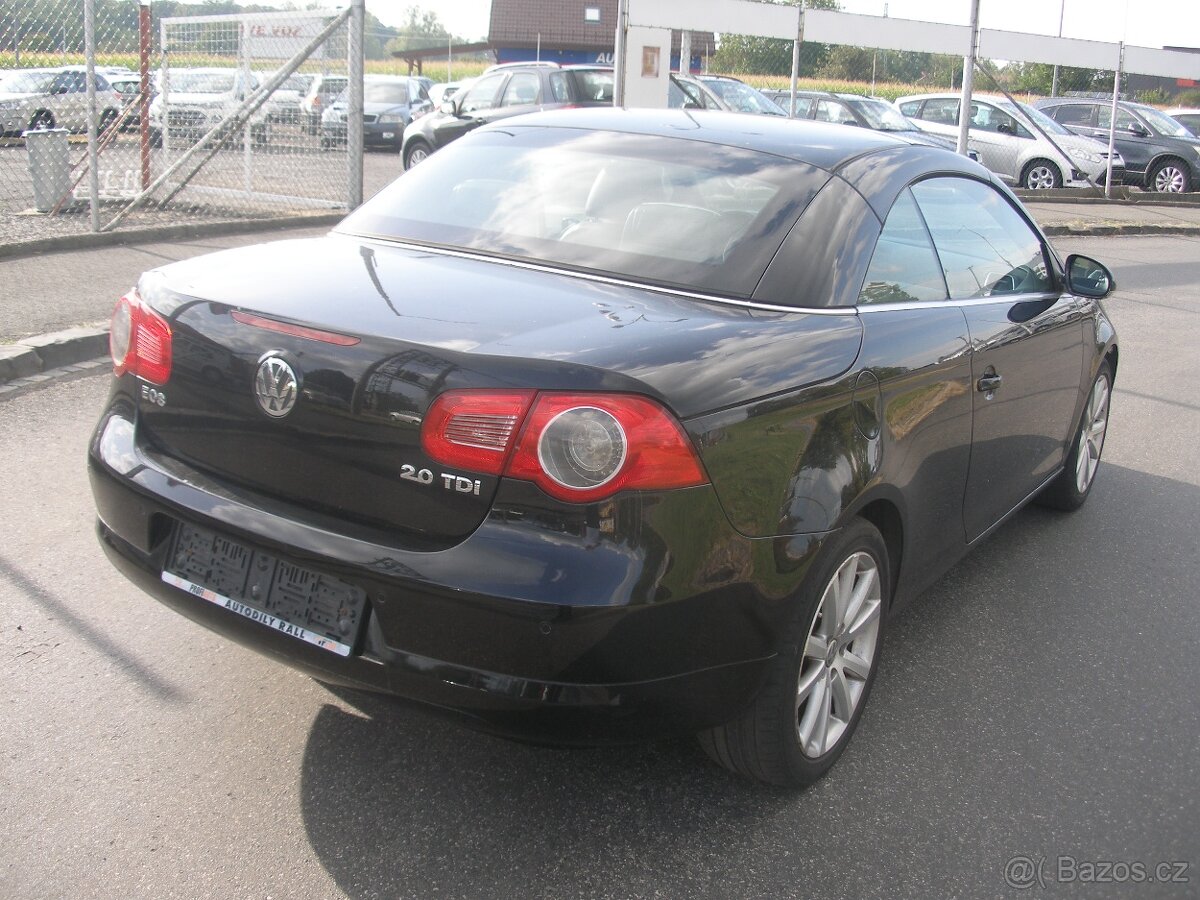 VOLKSWAGEN EOS,2.0TDi,103 KW,AUT.KLIMA,MANUÁL,KŮŽE - 4