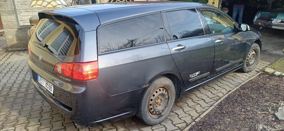 Honda accord 2005 2.0i - 4
