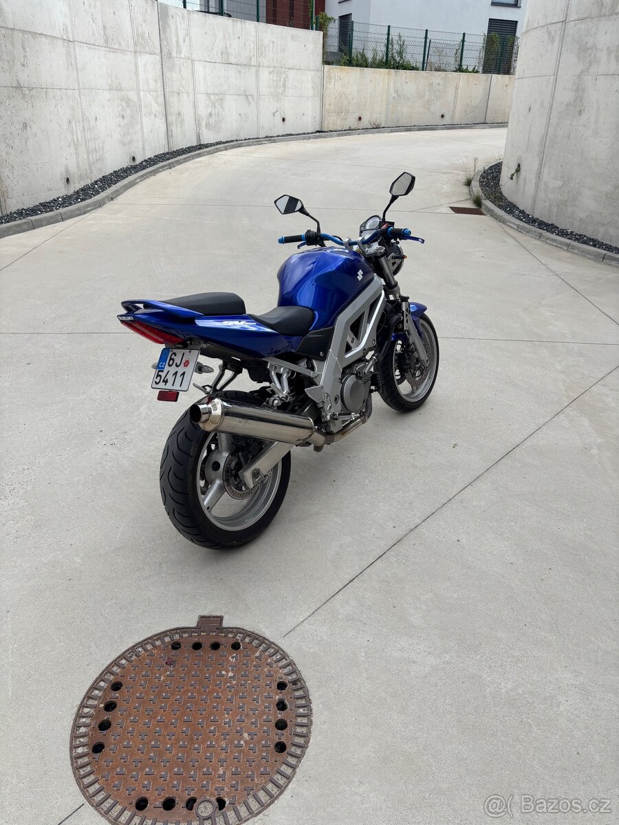 Suzuki SV650 - 4