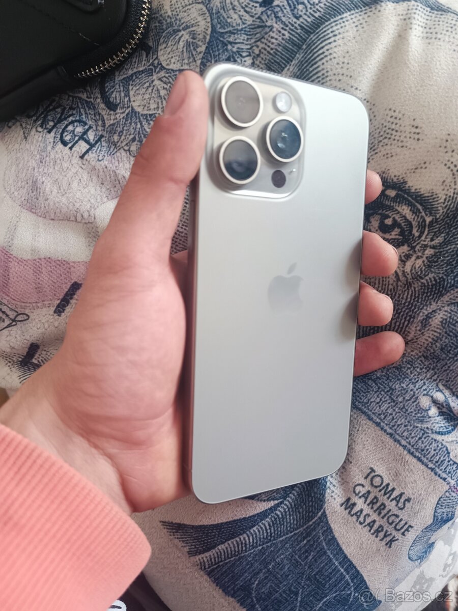 iPhone 15 pro Max 256GB - 4