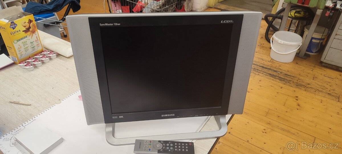 LCD Samsung - 4