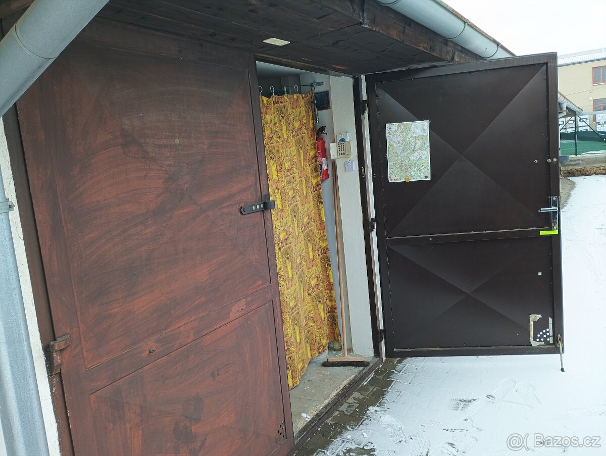 přenechám dal pronájem zánovní garáže,Boskovice - 4