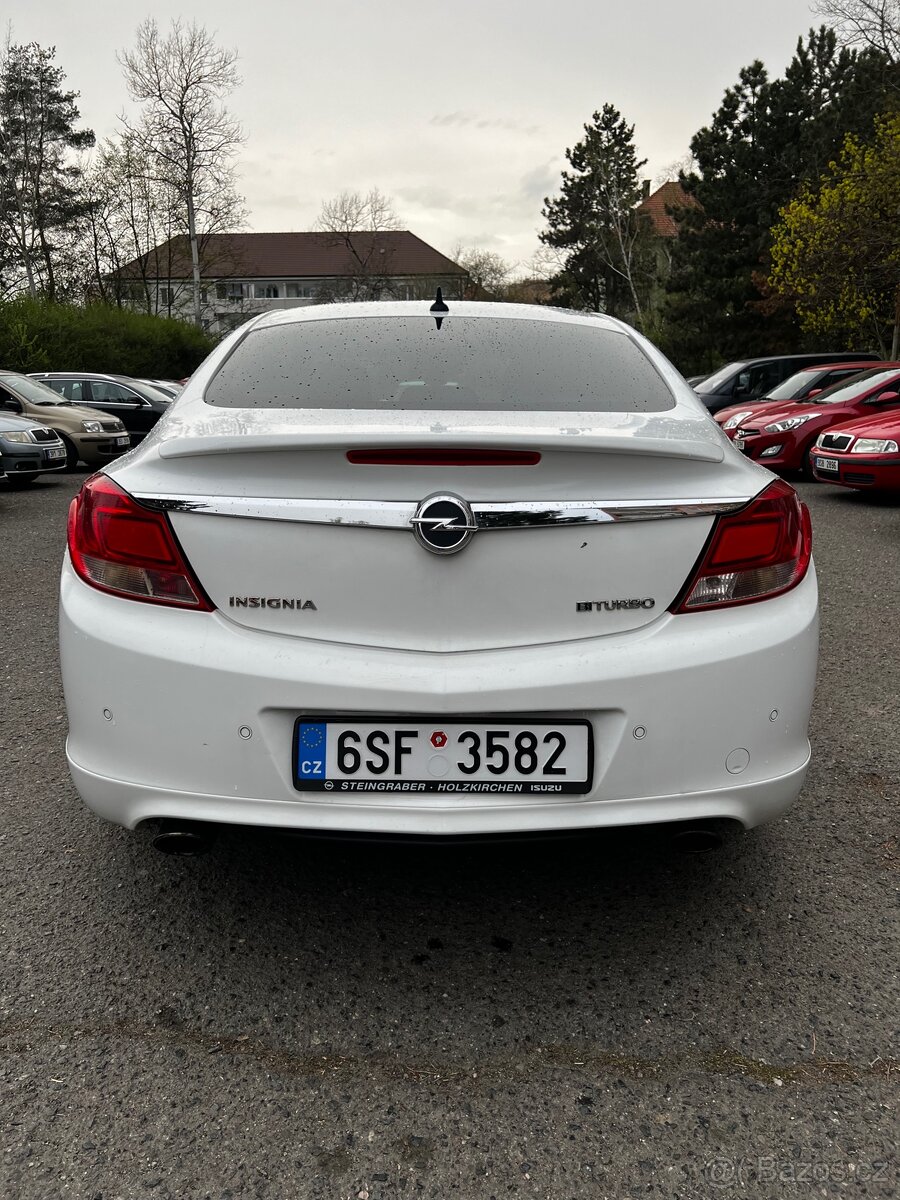 Opel Insignia 2012 rok - 4