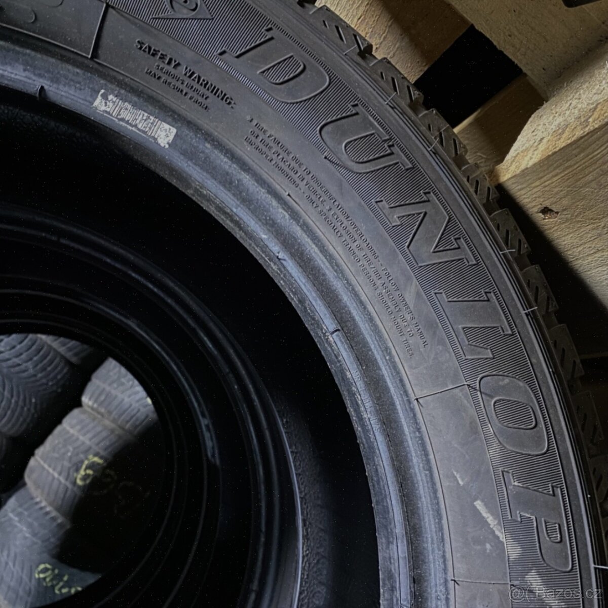 Zimní pneu 225/55 R17C 109/107H Dunlop 7,5mm - 4