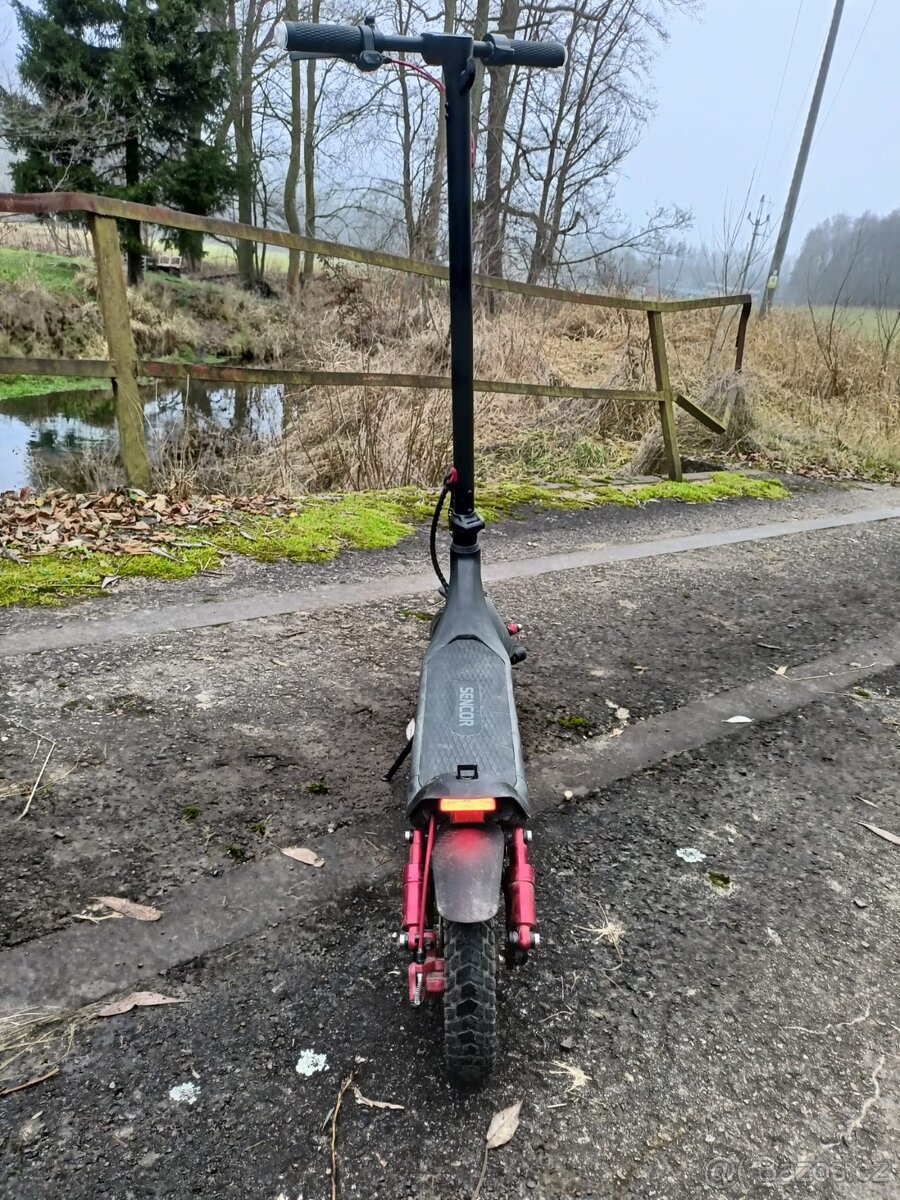 Elektrokoloběžka Sencor X20 - 4