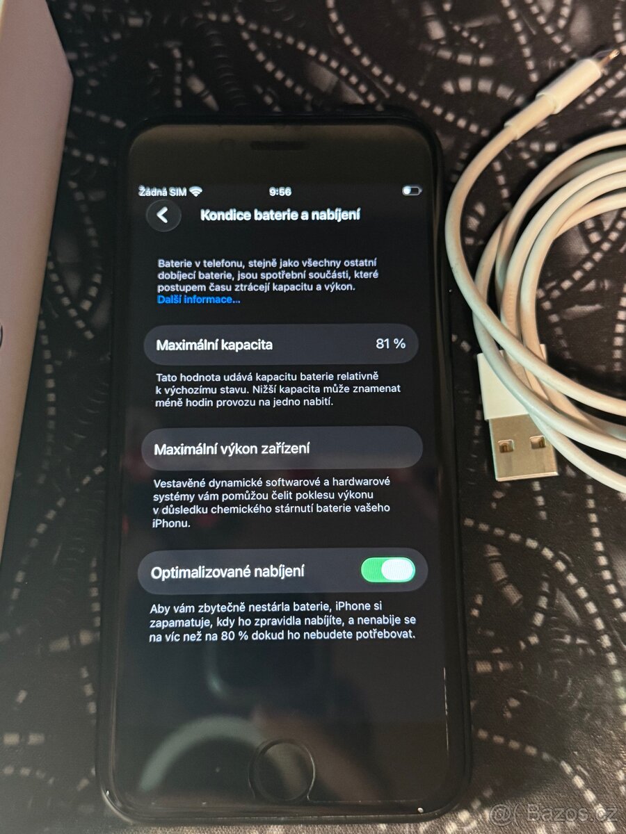 IPhone SE 2020 + příslušenství - 4
