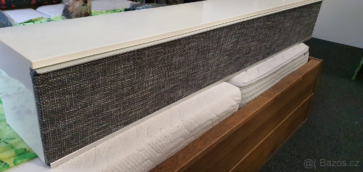 Závěsná skříňka - 4