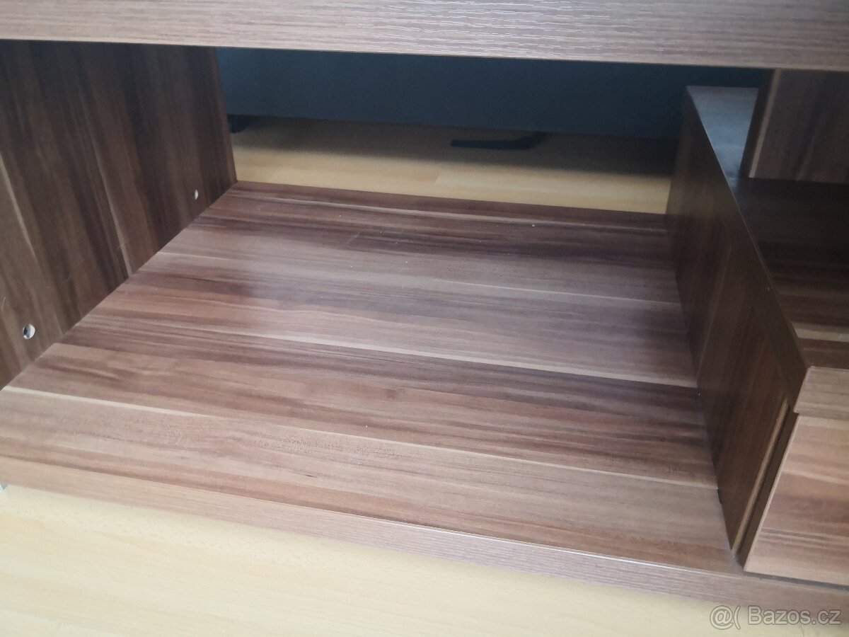 Masivní konferenční stůl - 4