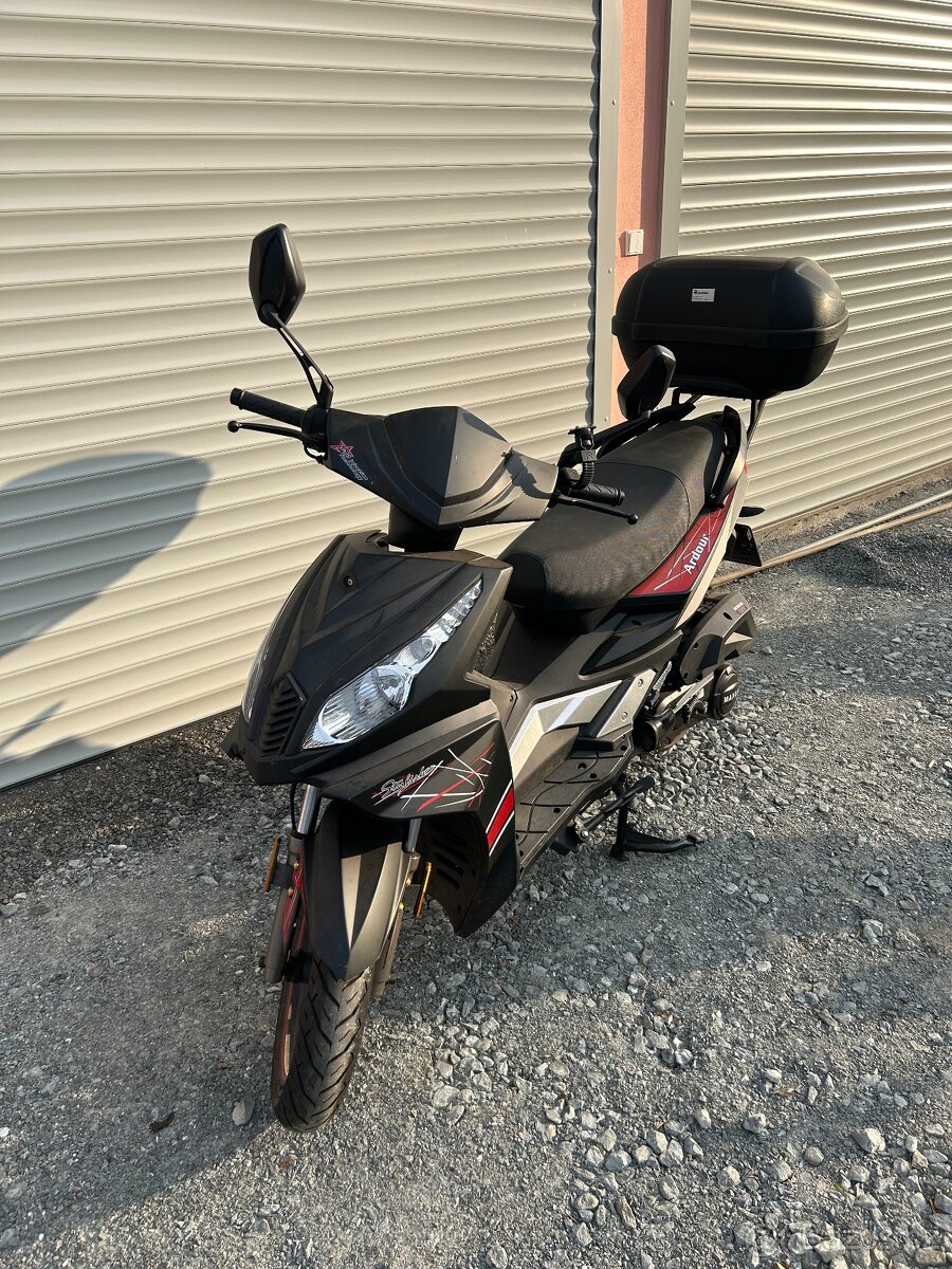 Maxon Ardour 125. - 4