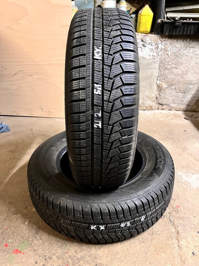 2ks. 215/70 R16 100H zimní pneu - 4