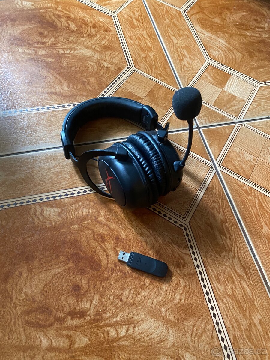 Herní set HP Victus 15 + sluchátka + myš Logitech - 4