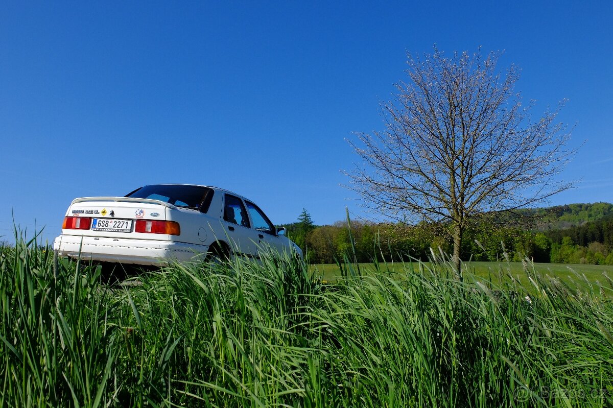 Prodám Ford Sierra 2.0i GL