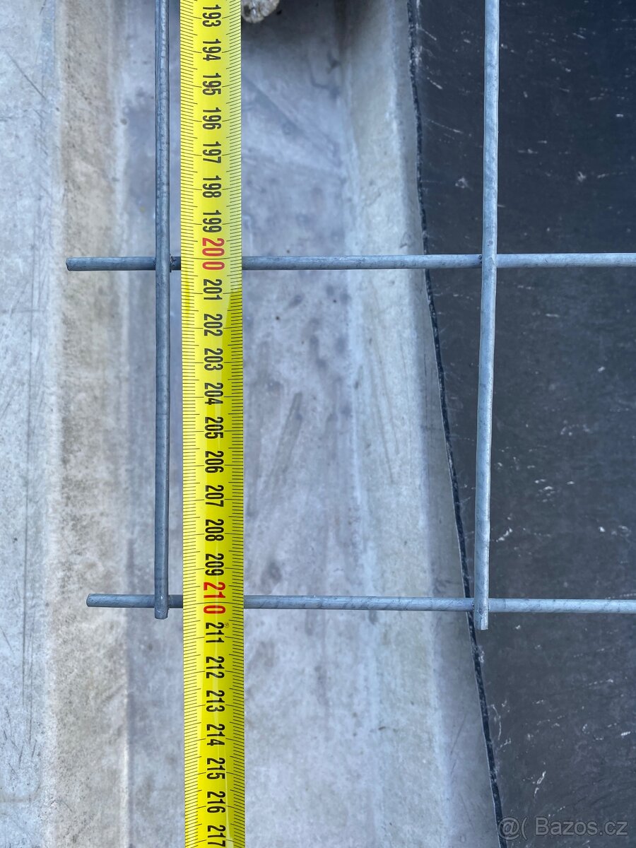GABIONOVÁ SÍŤ (3,2 x 2,1m / oko 100 x 100mm) - 4