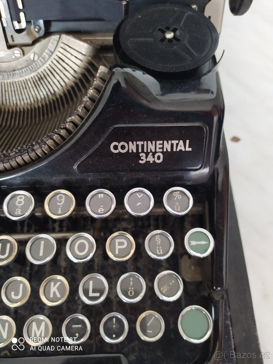 KUFŘÍKOVÝ PSACÍ STROJ - 4