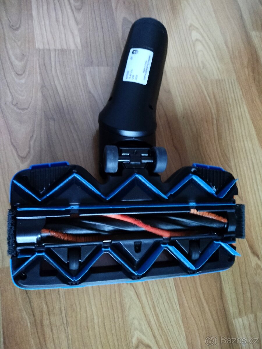 AKU Vysavač Philips XC 7042/1 - 4