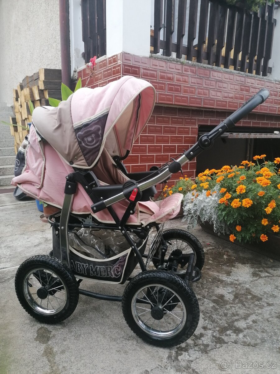 Kočárek pro holčičku - 4