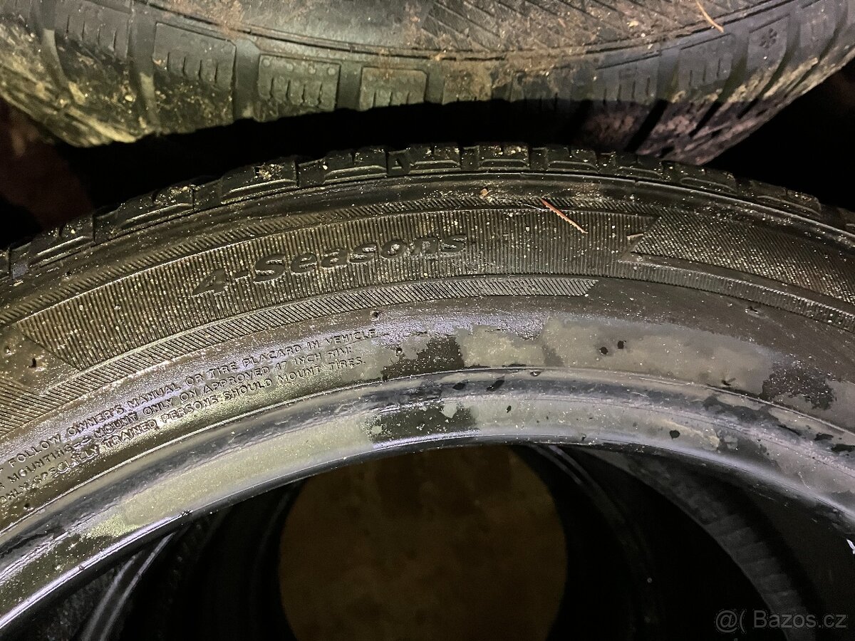 2ks celoroční HANKOOK KINERGY 4S2 235/45R17 - 4