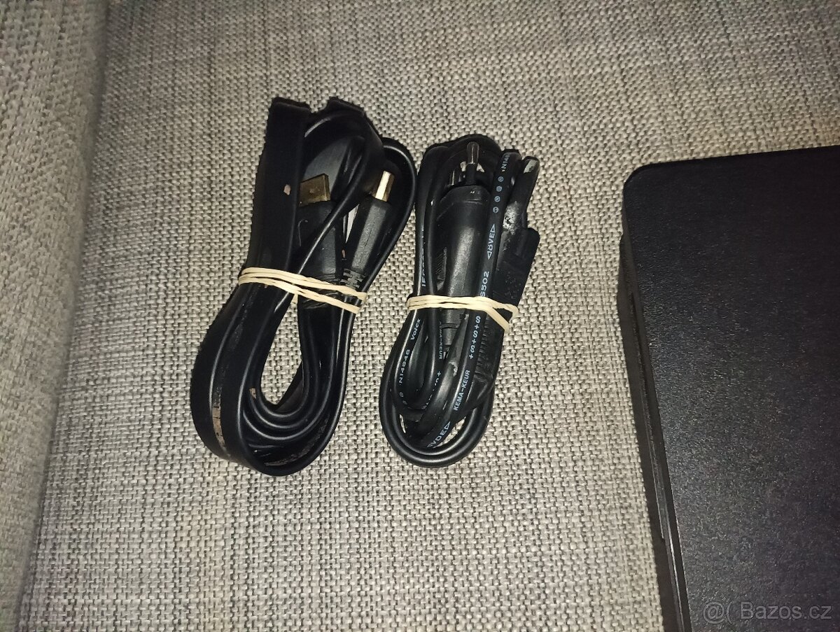 Playstation 4 Slim 500GB - 4