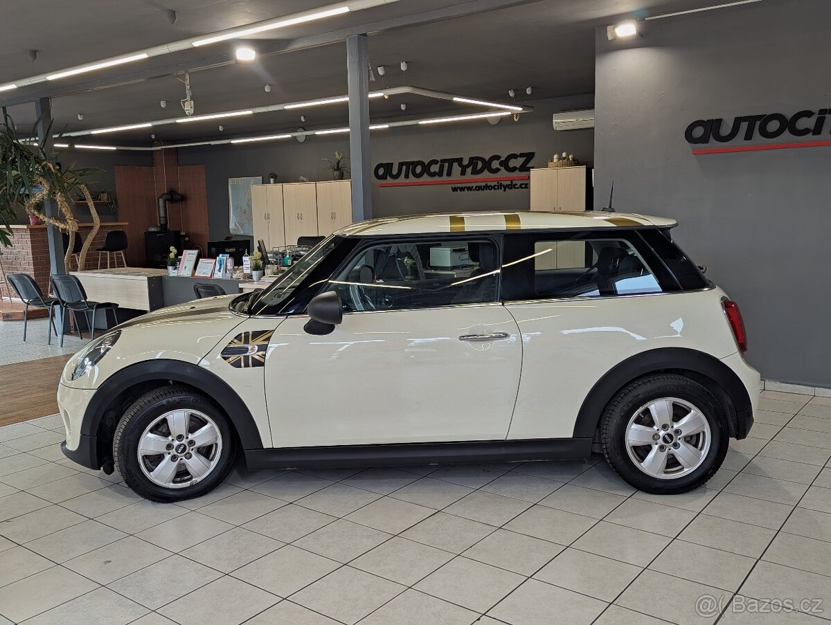 Mini One 1.2 i 75kW VÝHŘEVY, PDC - 4