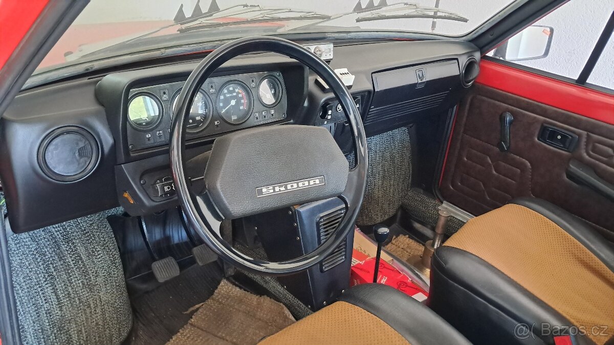 Skoda 120 GLS - 4