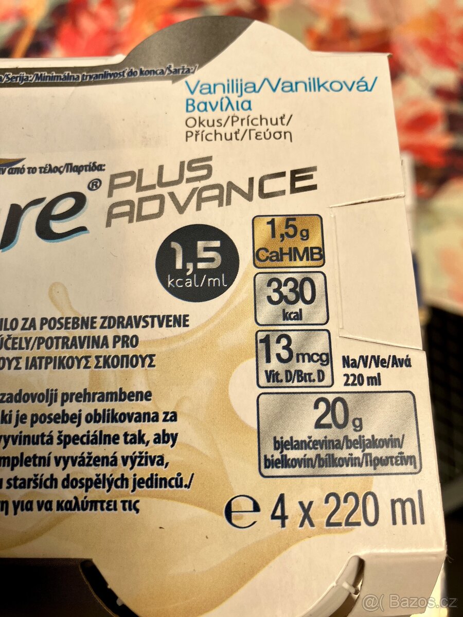 Ensure Plus Advance příchuť vanilka a jahoda 4x220 ml. - 4